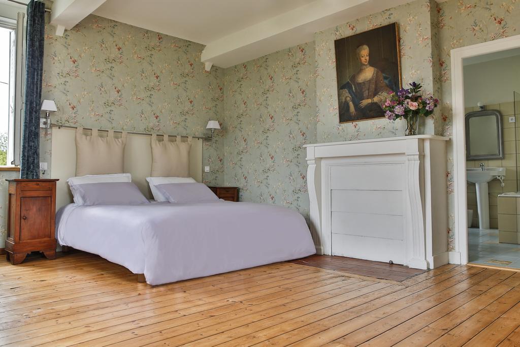 Dragey Clerval Maison D'Hotes Et Gites الغرفة الصورة