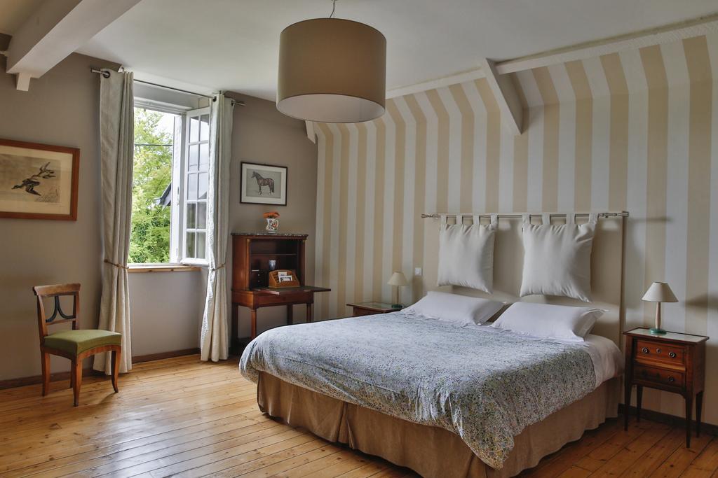 Dragey Clerval Maison D'Hotes Et Gites الغرفة الصورة